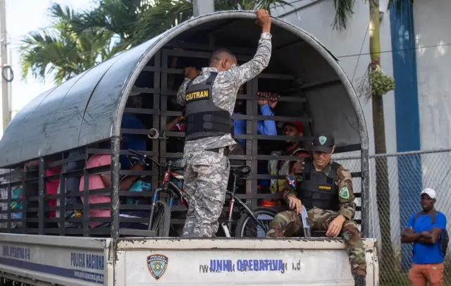 Deportación de haitianos: 14,874 en abril de 2023