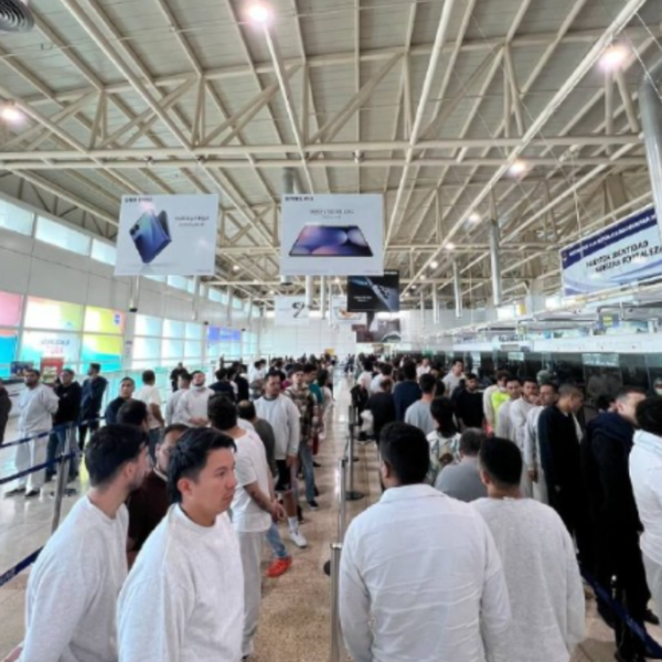 Vuelta a la Patria: 328 venezolanos regresan a casa en vuelo especial