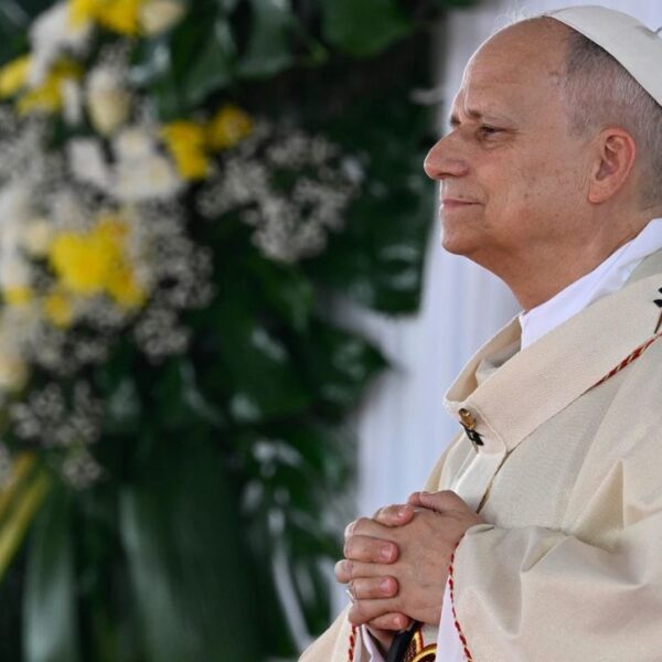 Paz: El Inquebrantable Llamado del Papa León XIV ante la Crisis Global